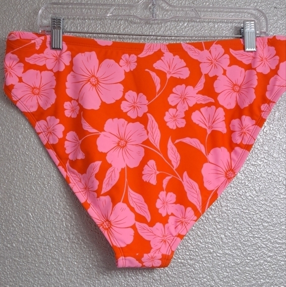 NWT Wild Fable Two Tone Bikini Bottoms - Picture 2 of 5